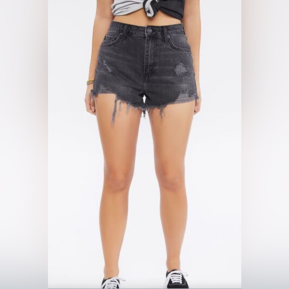 NWT Forever 21 High-Rise Retro Denim Shorts - Size 28, Organic Cotton
